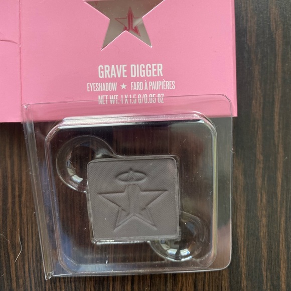 Jeffree Star Single shadows - Picture 3 of 5